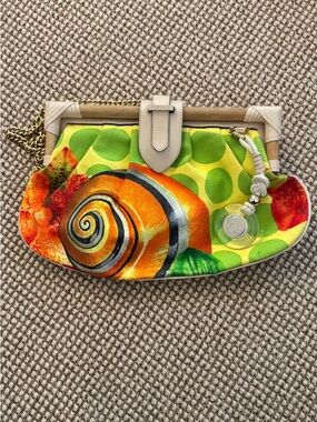 Aut Versace Multicolor Polka Dot & Shell Print Clutch - Crossbody Chain